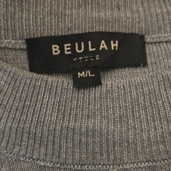 Gray Ruffle Sleeve Sweater - Picture 6 of 6